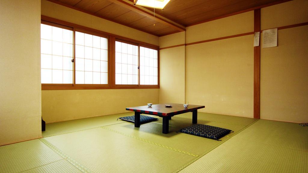 Jinkuro Otel Takayama  Oda fotoğraf